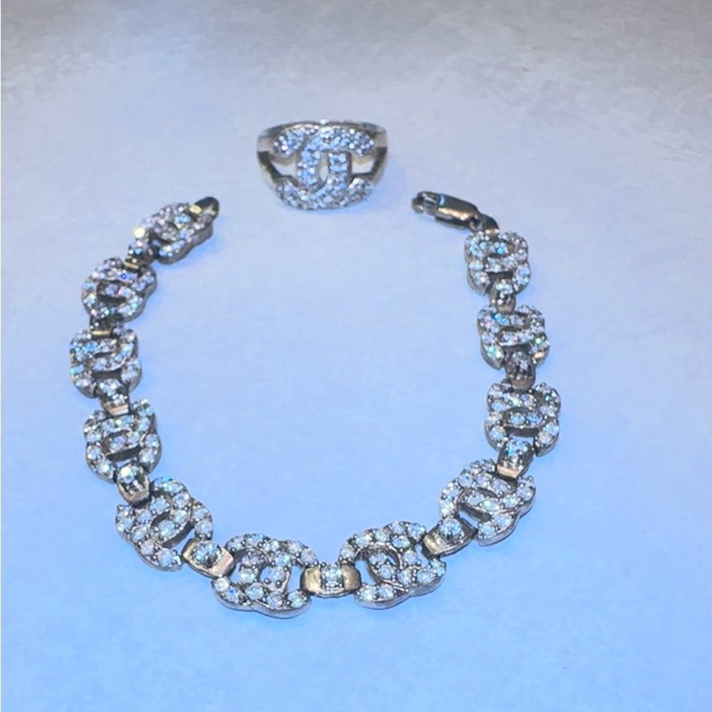 Elegant Silver Bracelet and Ring Set